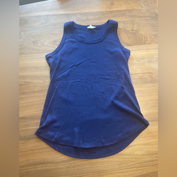 Women’s Scoop Neck Tank - Picture 5 of 5